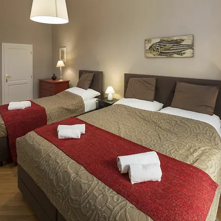 Old Town Square - Dlouha Apartament Praga
