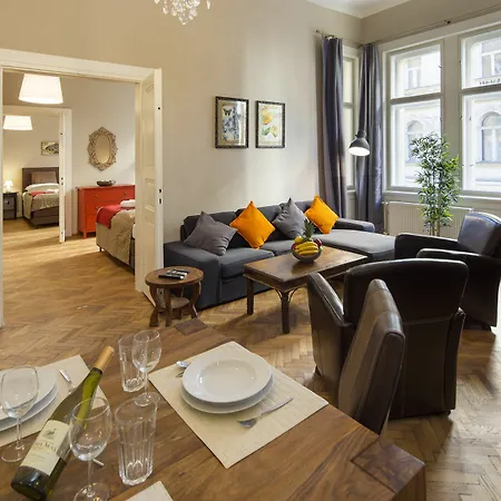 Old Town Square - Dlouha Apartament Praga