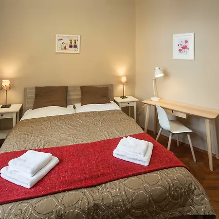 Old Town Square - Dlouha Apartament *